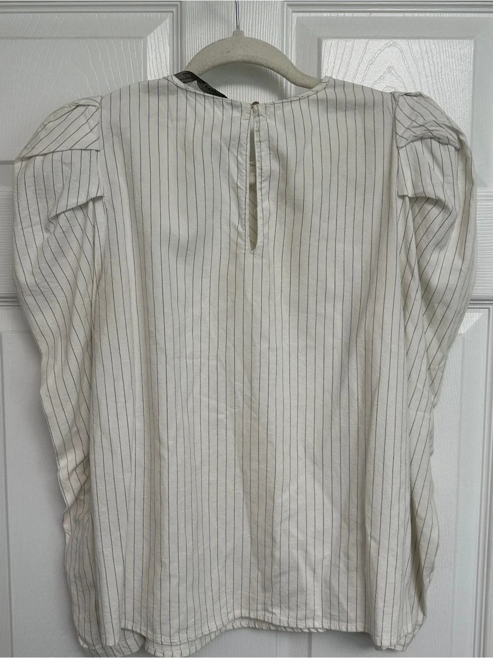 Zara Cream Pinstripe Puff-Sleeve Blouse with Neck Tie